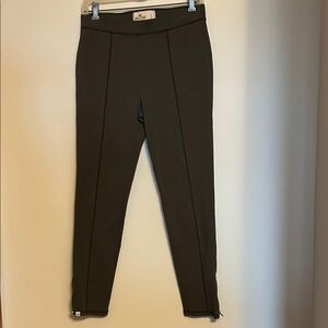 Hollister dark green pull on stretch pants zip ankles size large good condition